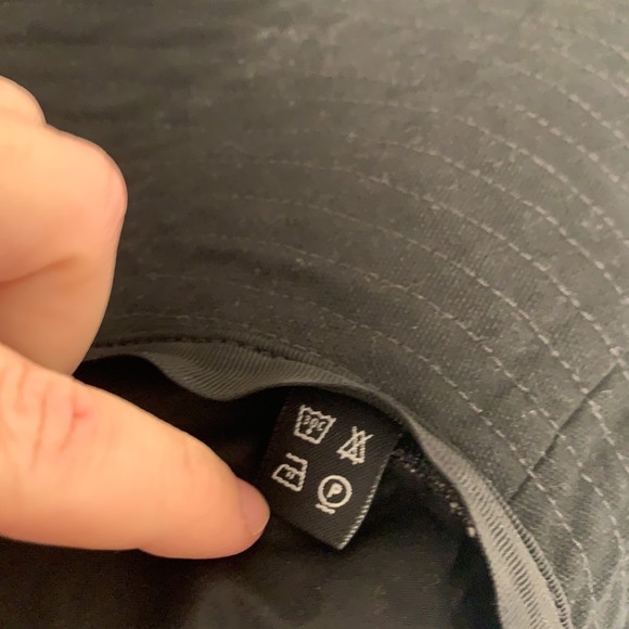 [SOLD] Jim Thompson Thai resortwear oversized bucket hat sun hat leopard print - Picture 6 of 8